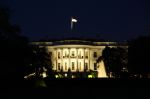 WhiteHouseByNight1